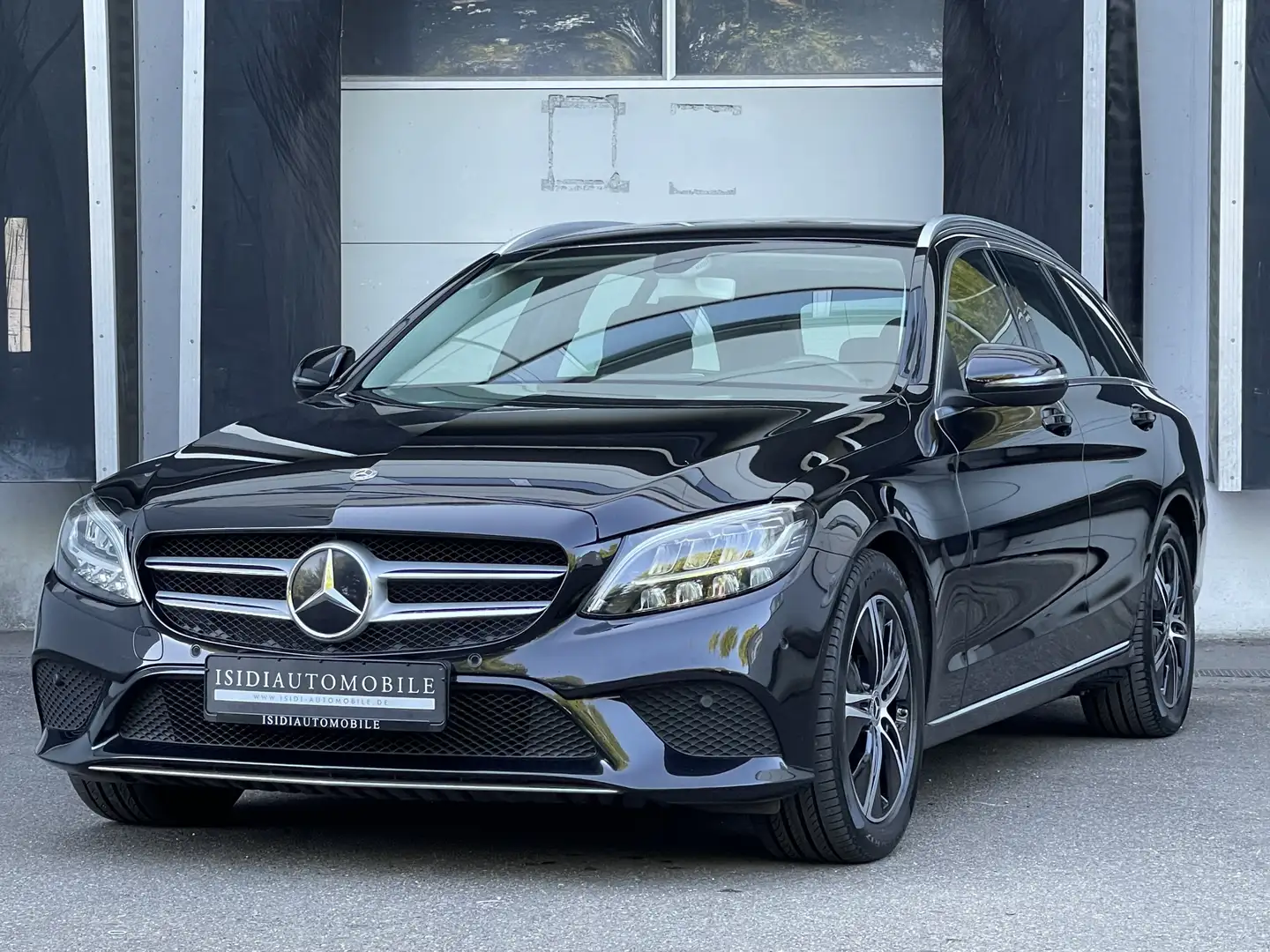 Mercedes-Benz C 220 D Avantgarde LED Navi Rü-Kamera Tempomat Noir - 1