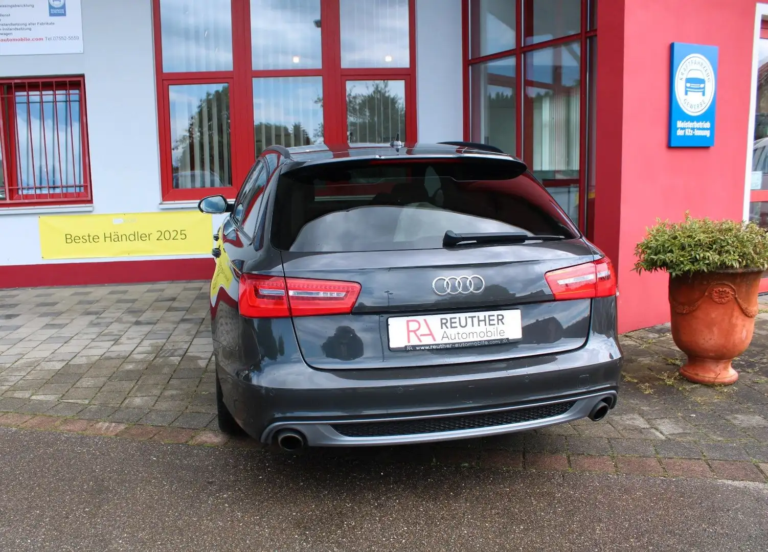 Audi A6 Avant 3.0 TDI quattro *S-Line*20"*AHK Grau - 2