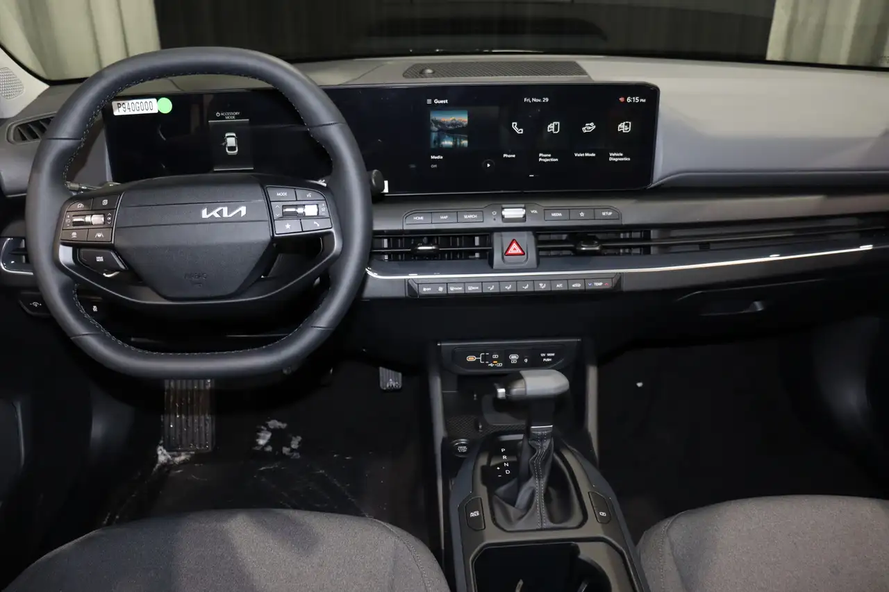 Kia K4 fotografie Kia K4