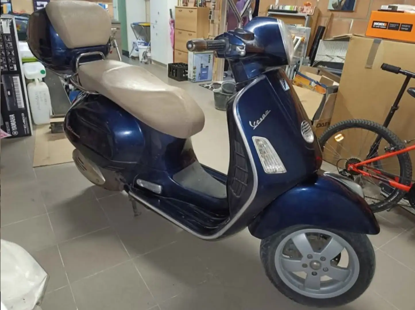 Piaggio GTS 250 Bleu - 1