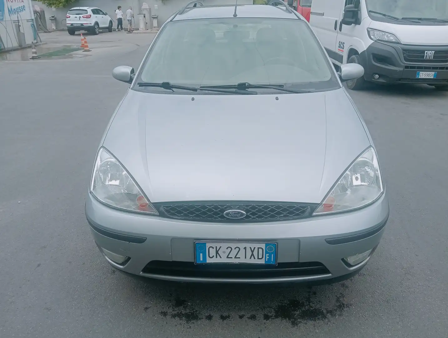 Ford Focus Focus I 1998 SW SW 1.8 tdci Ambiente 100cv Argento - 2