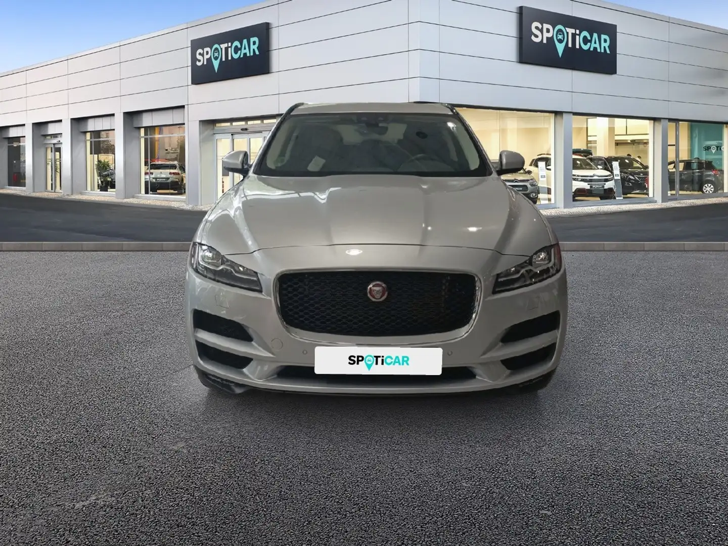 Jaguar F-Pace 2.0i4D Prestige Aut. AWD 180 - 1