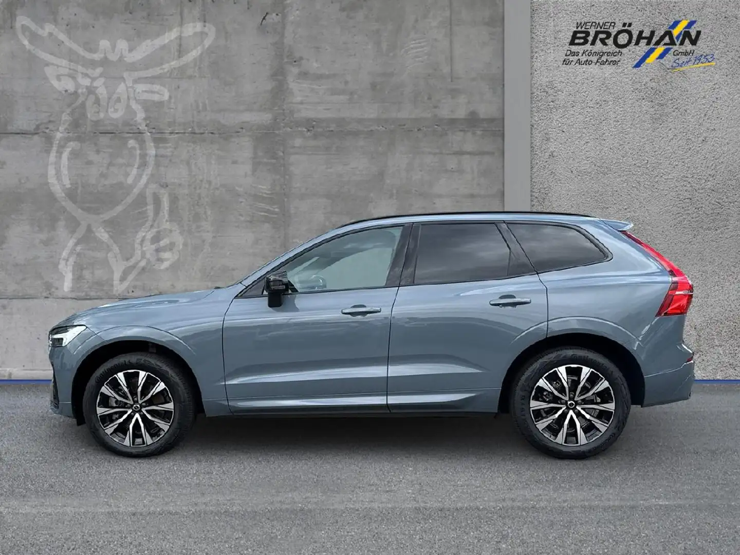 Volvo XC60 B4B Plus Dark 2WD Grau - 2
