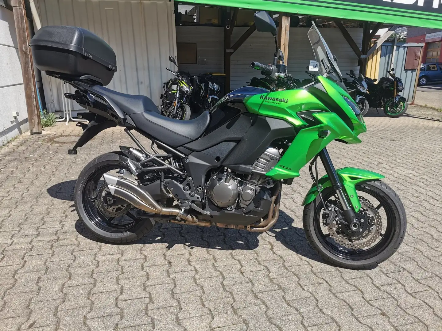 Kawasaki Versys 1000 Schwarz - 2