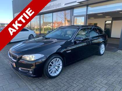 BMW 520 5-serie Touring 520i High Luxury Edition | NW Moto
