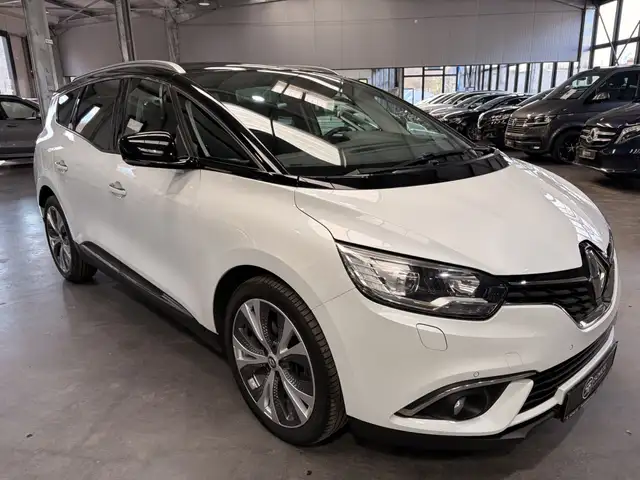 Renault Grand Scenic 1.3 TCe 140HP
