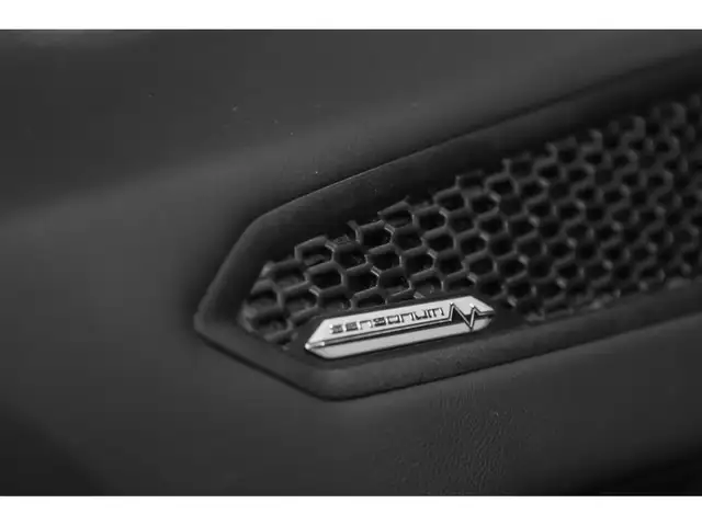 Lamborghini Huracan view 13