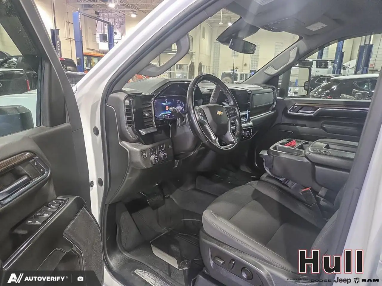 Chevrolet Silverado 2500 снимка Chevrolet Silverado 2500