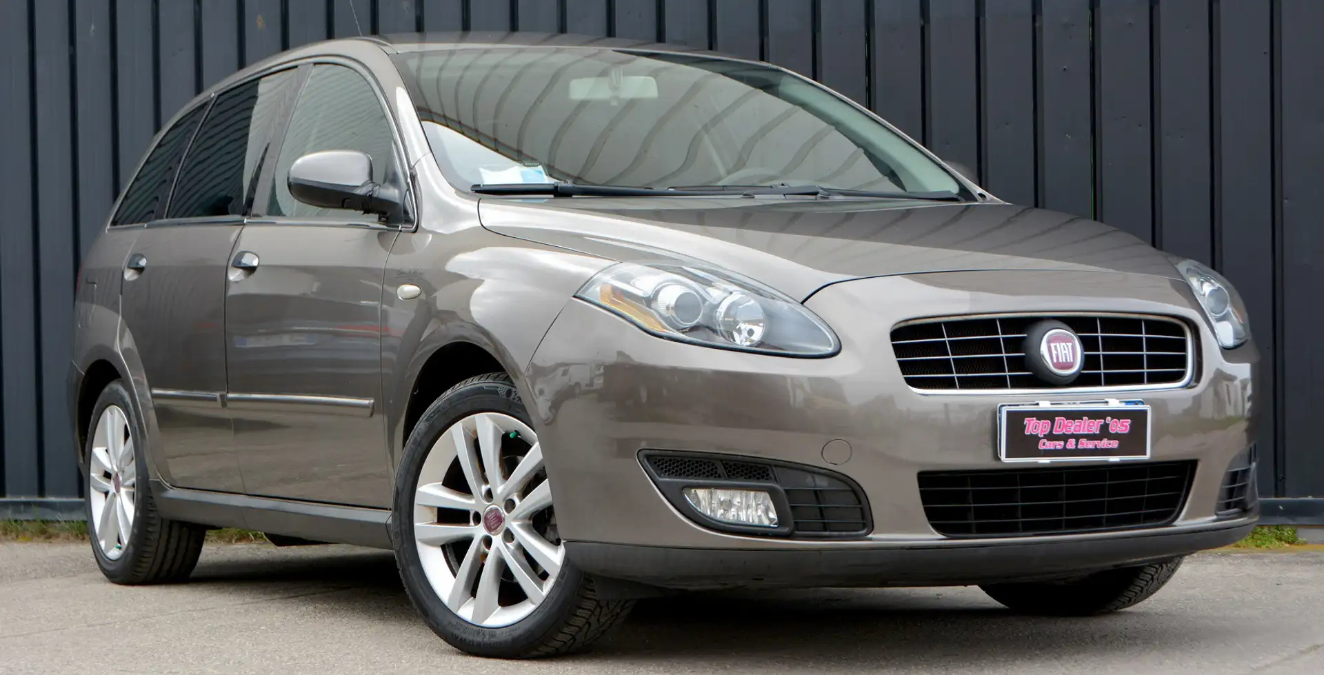 Fiat Croma 2.2 16v * CAMBIO AUTOMATICO * GPL * Gris - 1