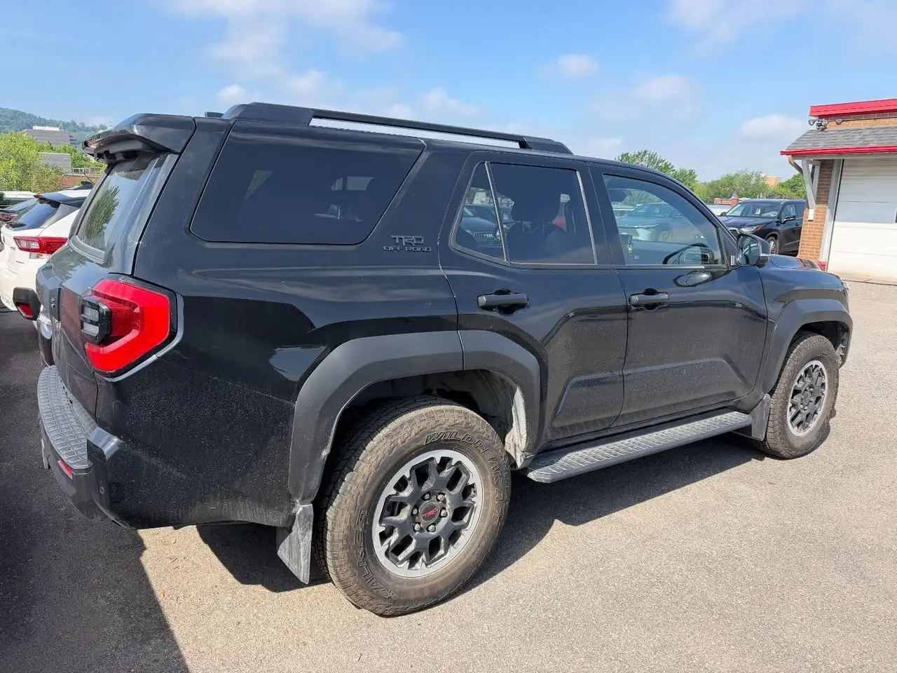 Toyota 4-Runner снимка Toyota 4-Runner