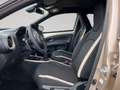 Toyota Aygo X 1.0 l Teamplayer 5 M/T Beige - thumbnail 5
