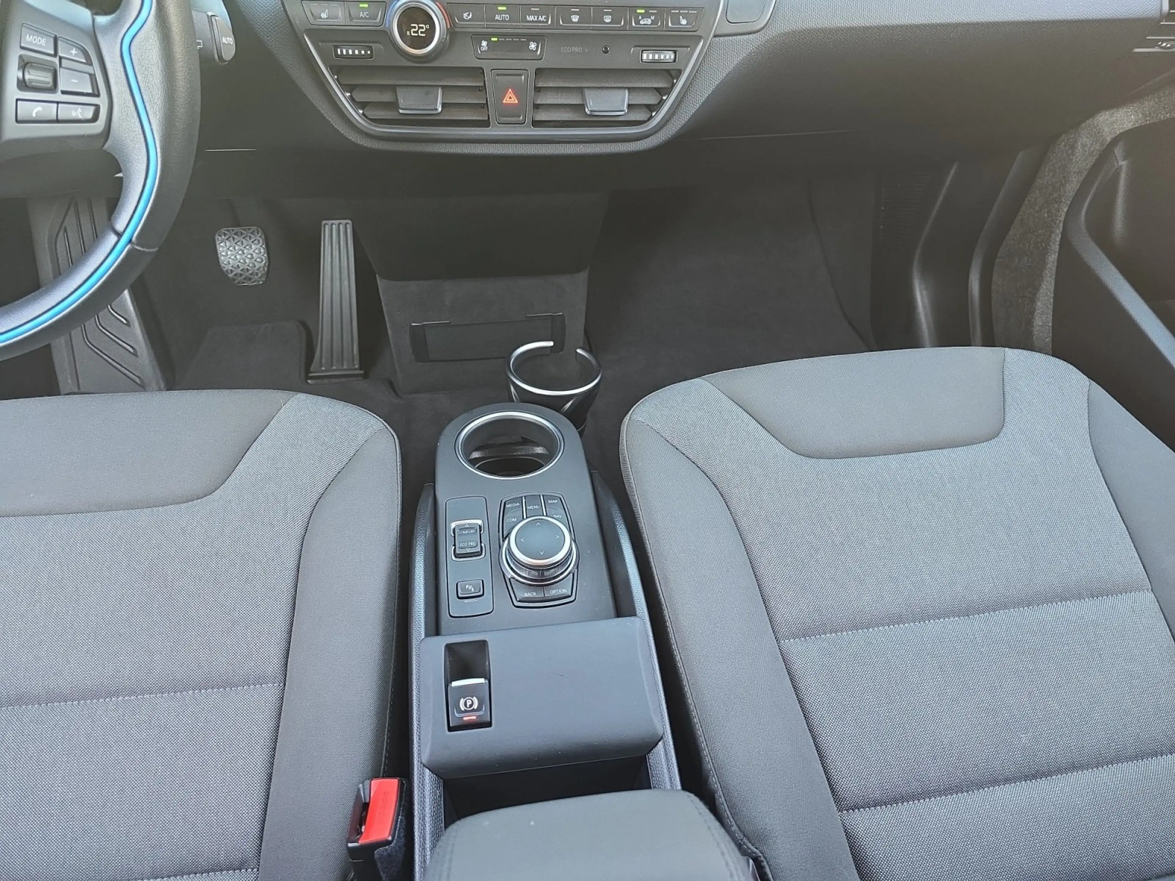 BMW i3 Basis — photo 12