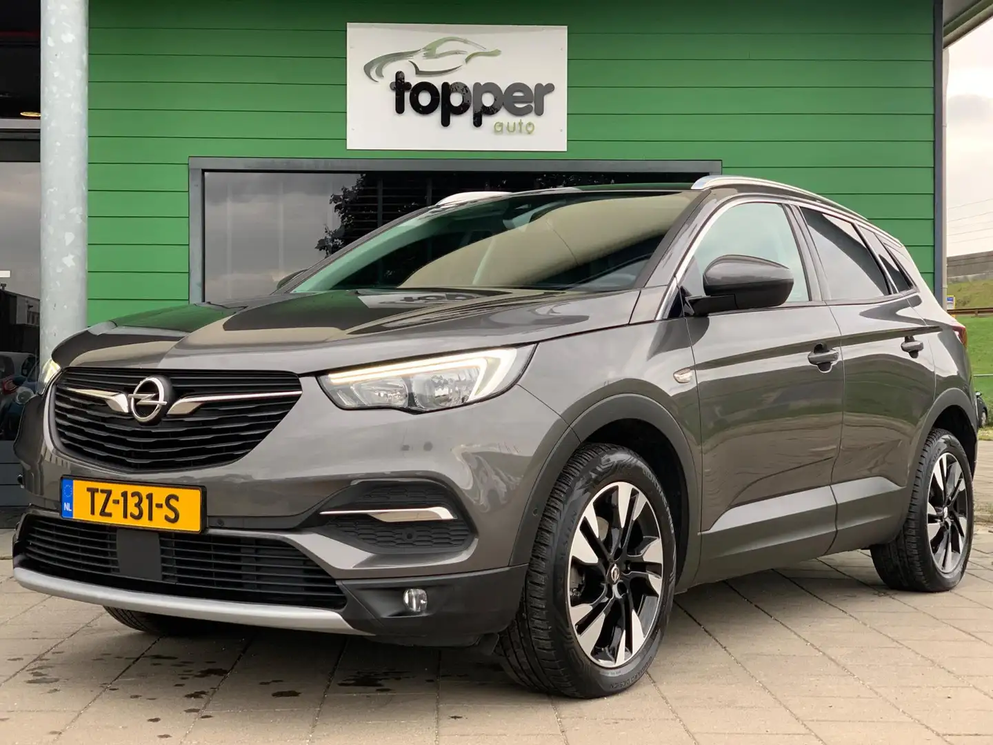 Opel Grandland X 1.2 Turbo Innovation | Navi | LED | Cruise Control Grijs - 1