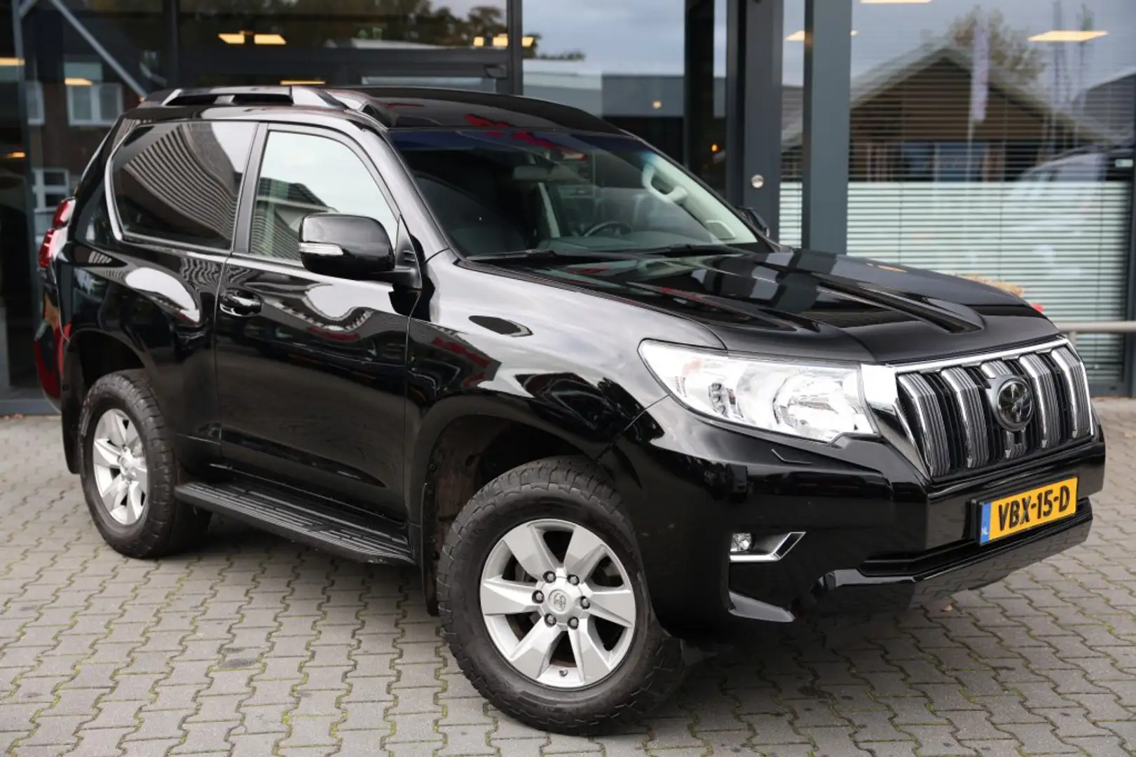 Toyota Land Cruiser 2.8 D-4D 3DRS CHALLENGER A/T VAN Negro - 1