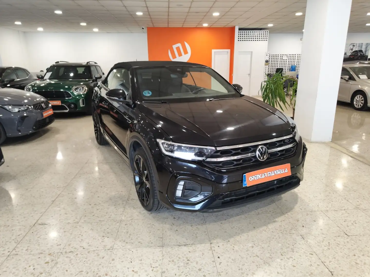 Volkswagen T-Roc Cabrio 1.5 TSI R-Line DSG7 110KW Negro - 1