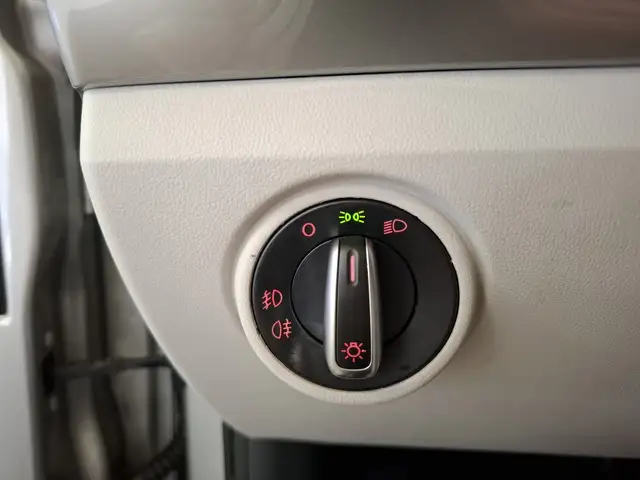 Volkswagen Up! view 12