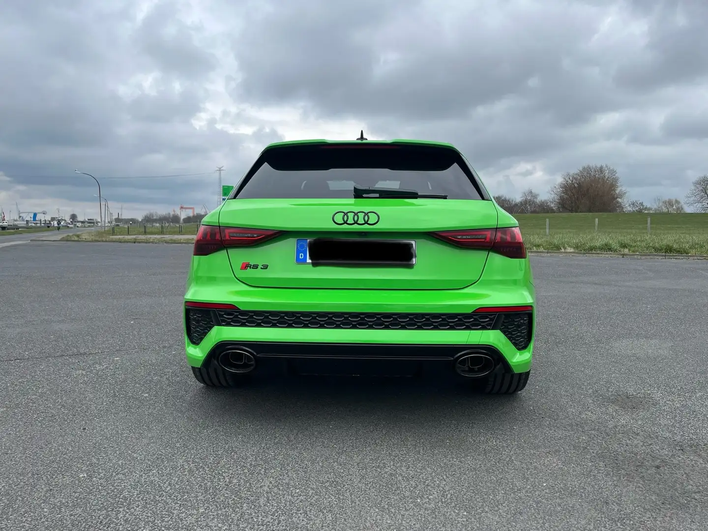 Audi RS3 2.5 TFSI quattro Green - 2