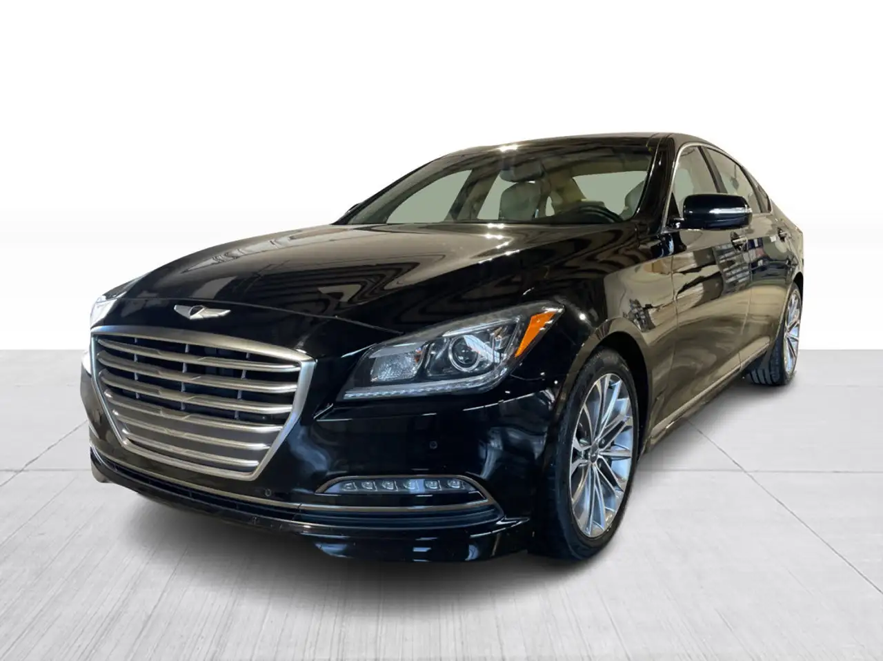 Hyundai Genesis снимка Hyundai Genesis