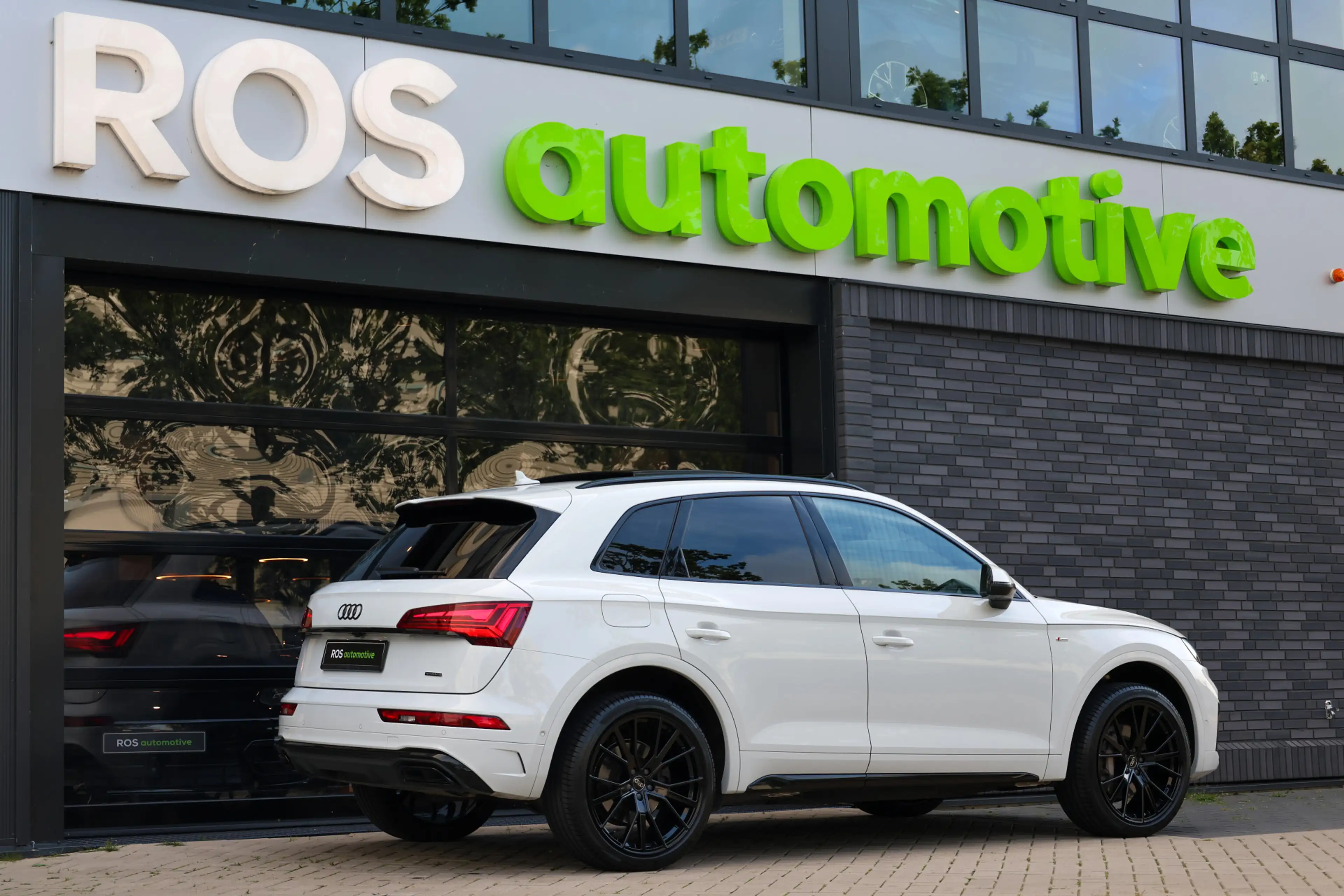 Audi Q5 50 TFSI e S edition | BTW | SOH 89% | PANO | LEDER — photo 2