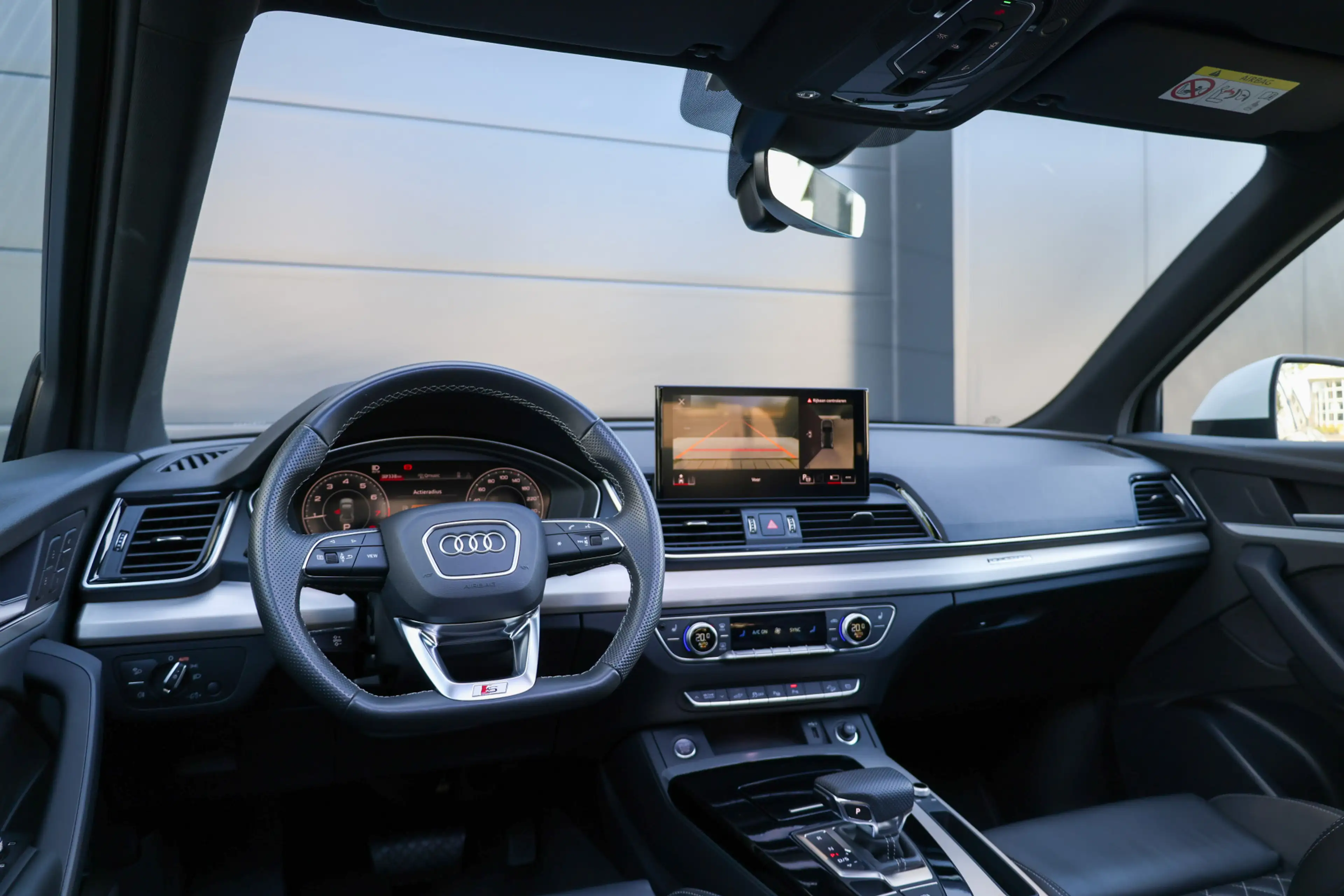 Audi Q5 50 TFSI e S edition | BTW | SOH 89% | PANO | LEDER — photo 4