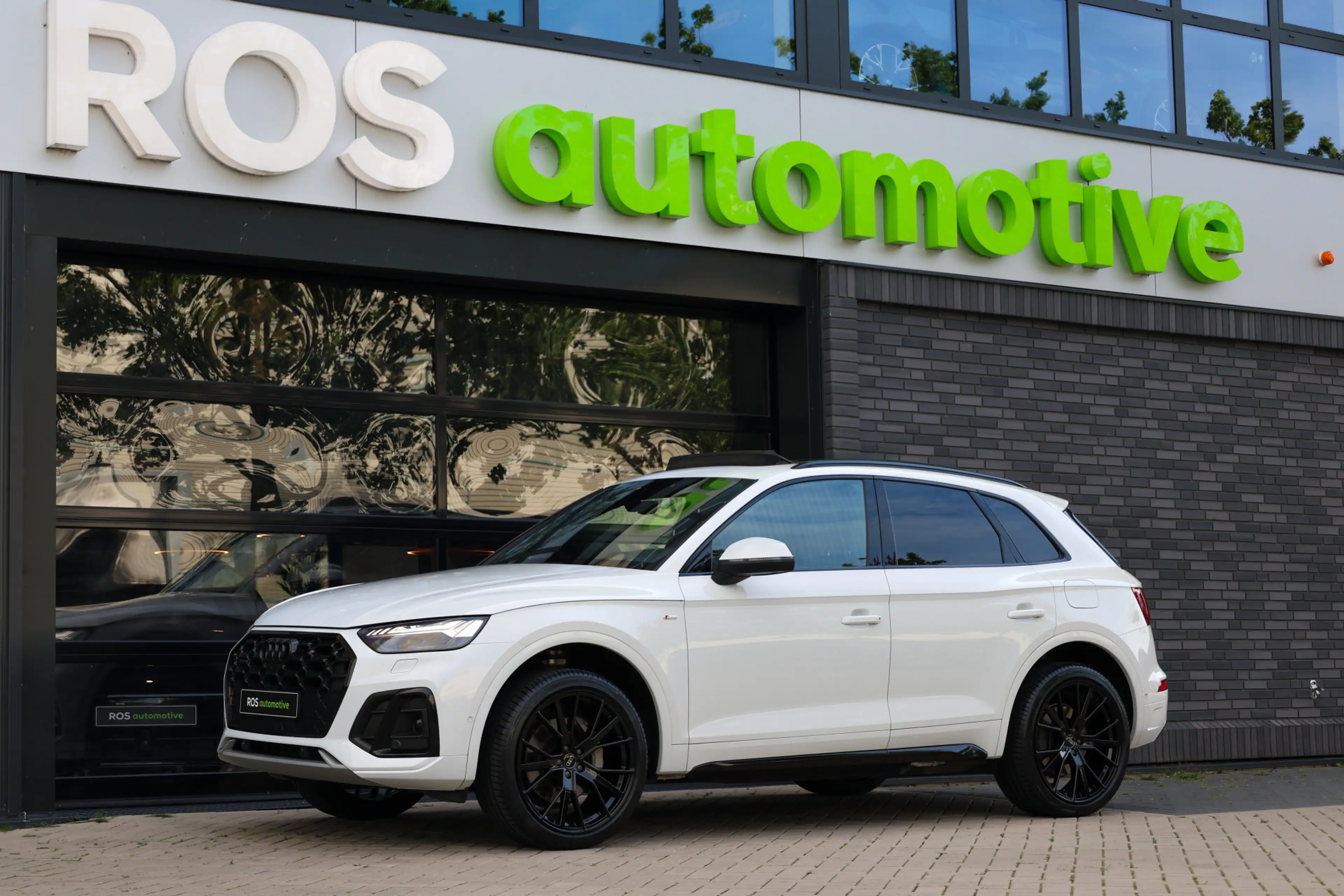 Audi Q5 50 TFSI e S edition | BTW | SOH 89% | PANO | LEDER — photo 3