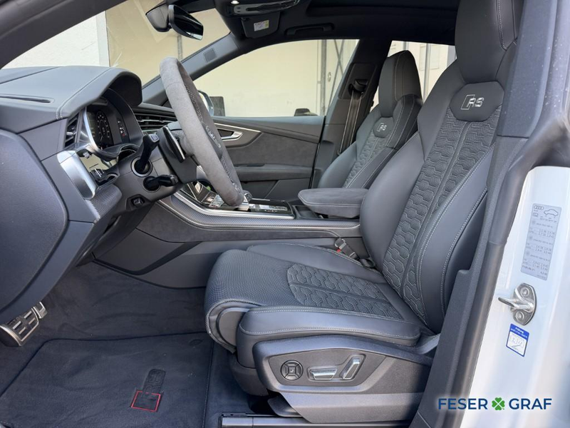 Audi RS Q8 SUV performance RS Q8 471 kW tiptr — photo 8