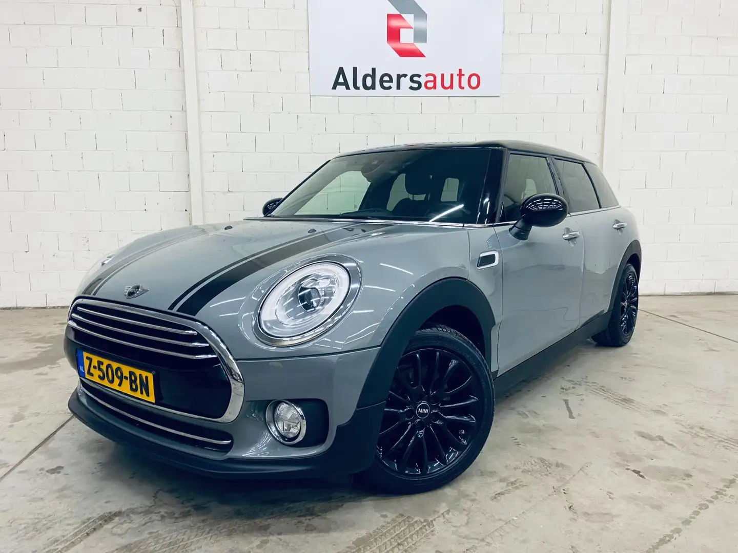 MINI Cooper Clubman Mini 1.5 Pepper Business Grijs - 1
