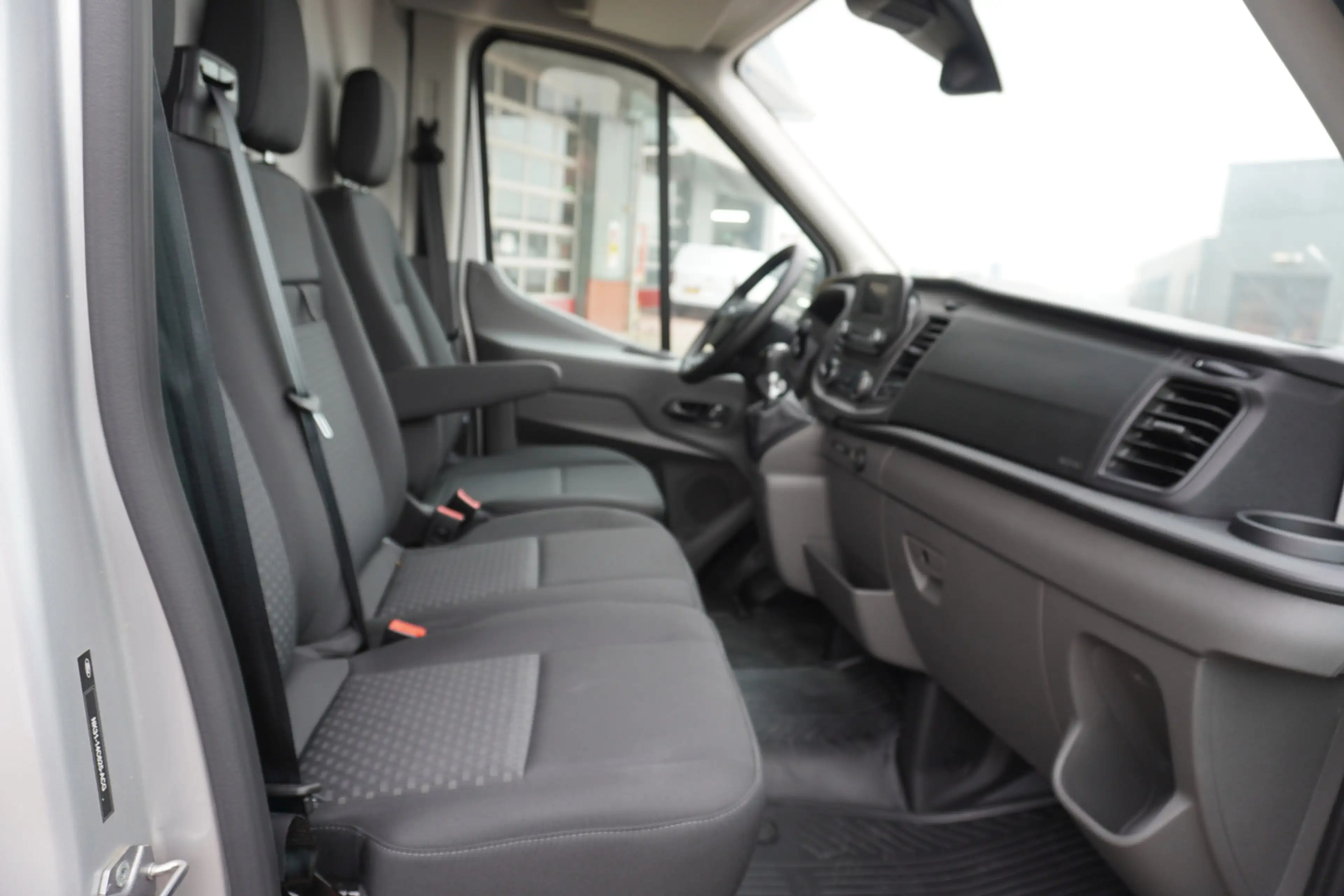Ford Transit 350 2.0 TDCI L3H3 Trend Airco | Cruise | Camera | — photo 12