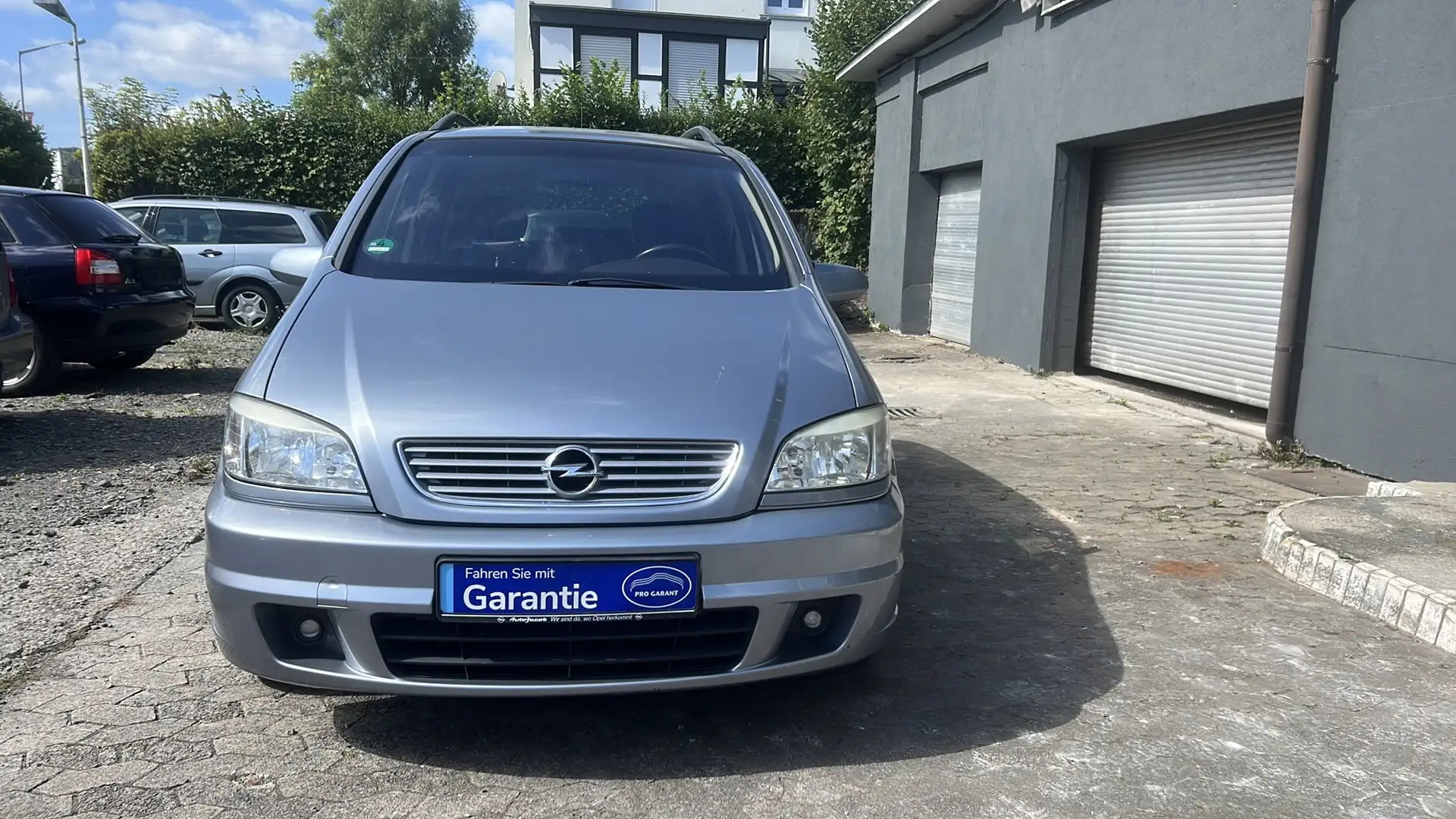 Opel Zafira Edition/7 Sitzer/AHK/KLimaautomatik/2 Hand/OPC Opt Grau - 1