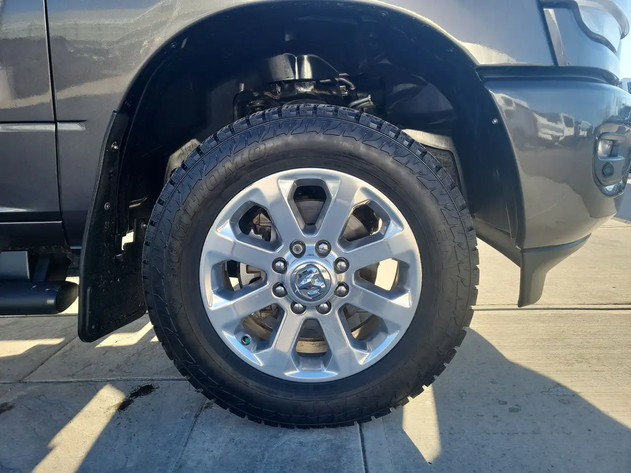 RAM 3500 снимка RAM 3500