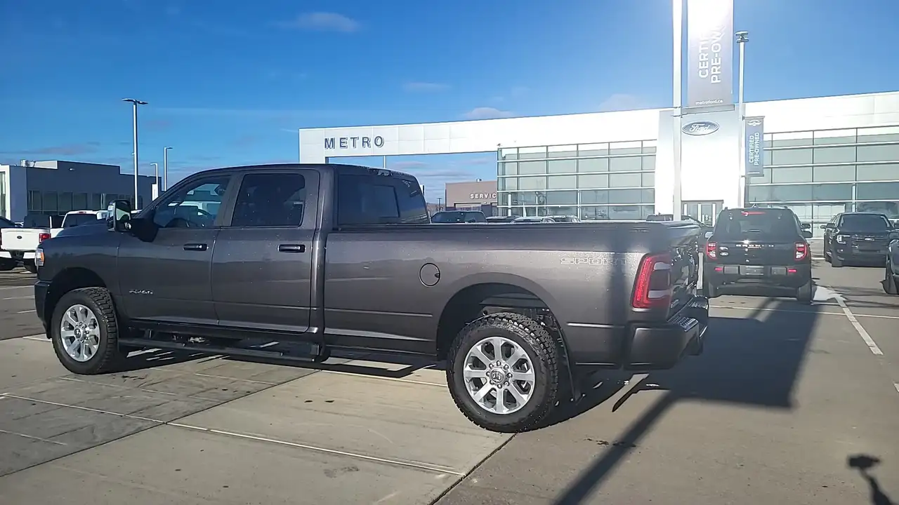 RAM 3500 снимка RAM 3500
