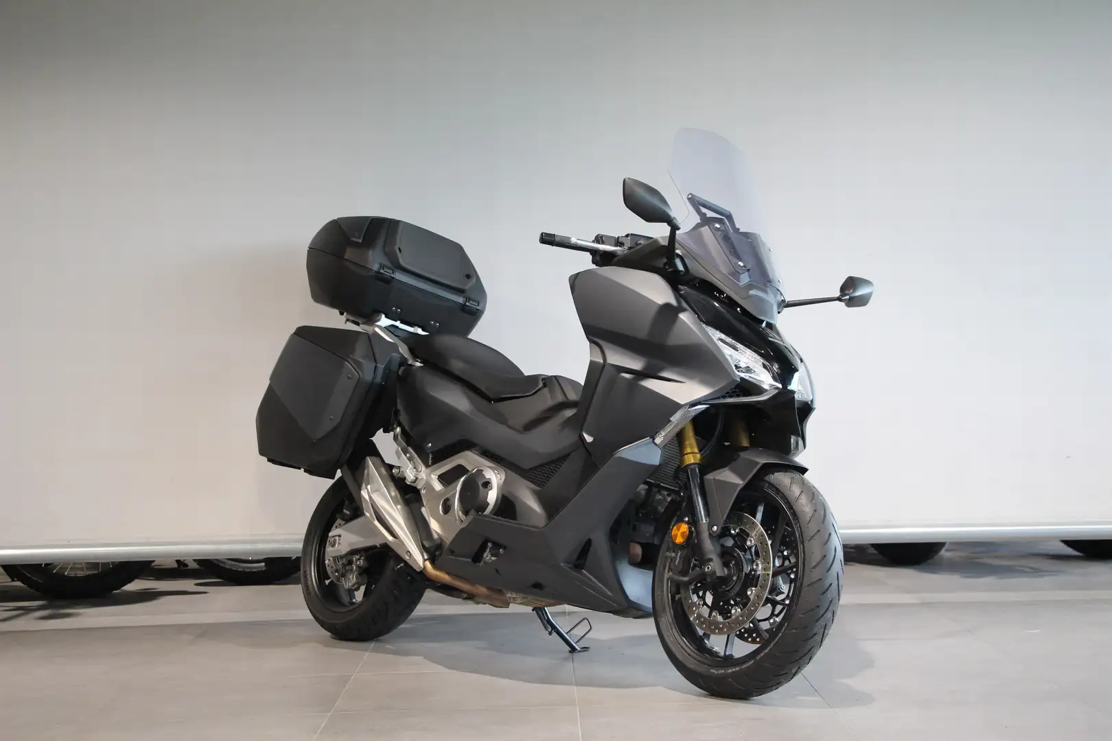Honda Forza 750 NSS Grijs - 2