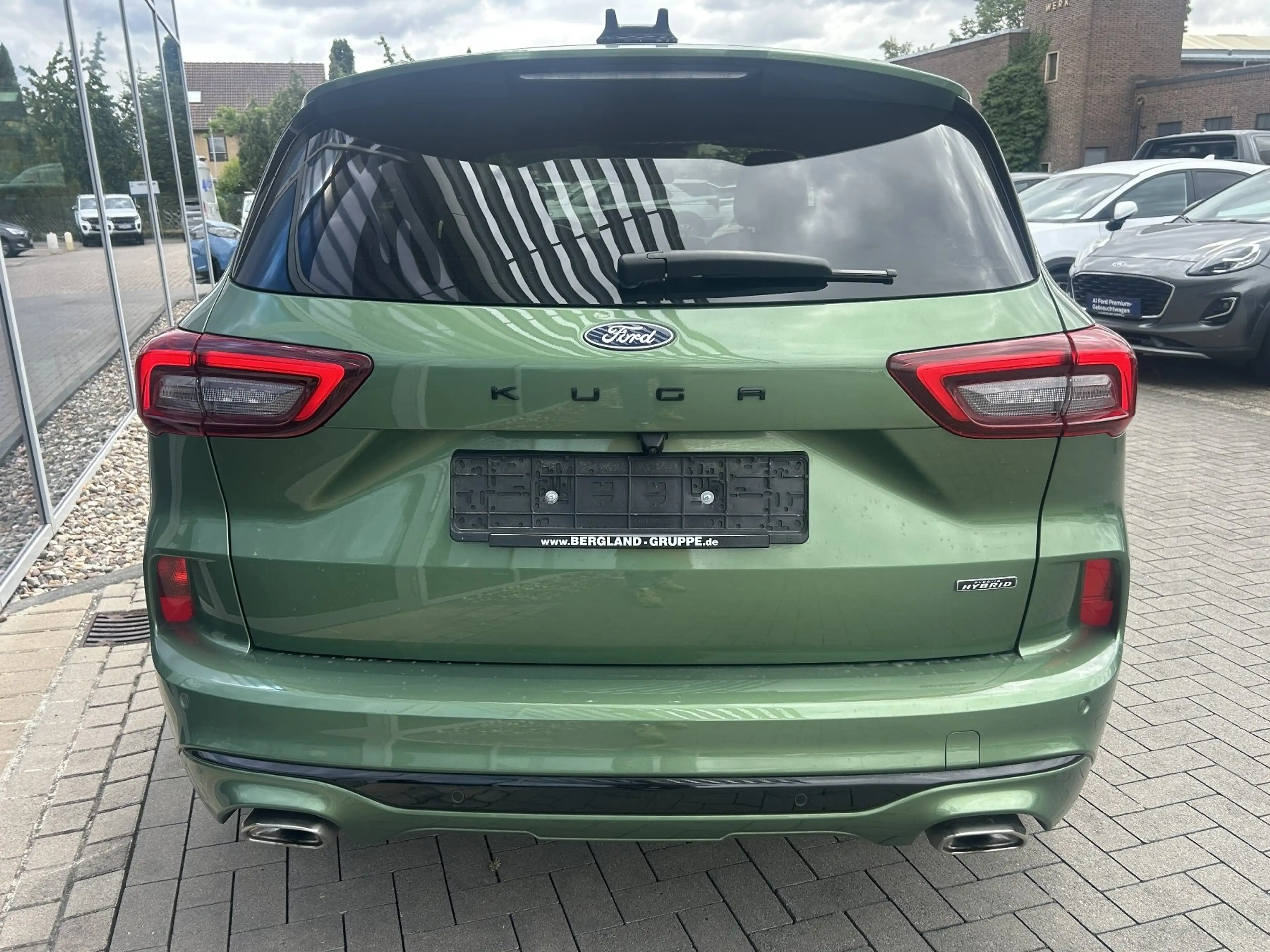 Ford Kuga 2.5 Duratec Plug-in-Hybrid PHEV ST-Line X X — photo 6