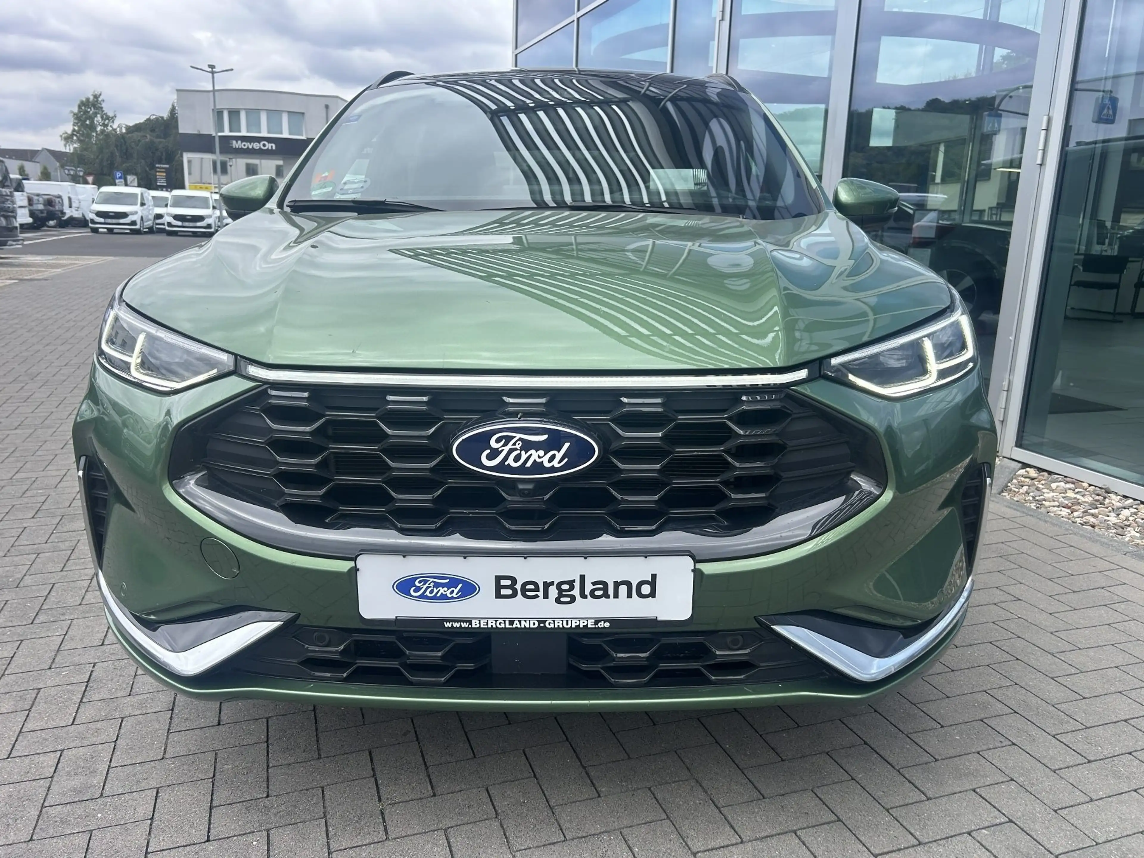 Ford Kuga 2.5 Duratec Plug-in-Hybrid PHEV ST-Line X X — photo 3