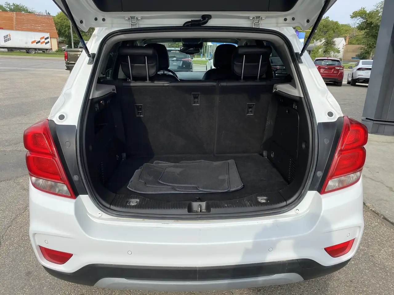 Chevrolet Trax снимка Chevrolet Trax
