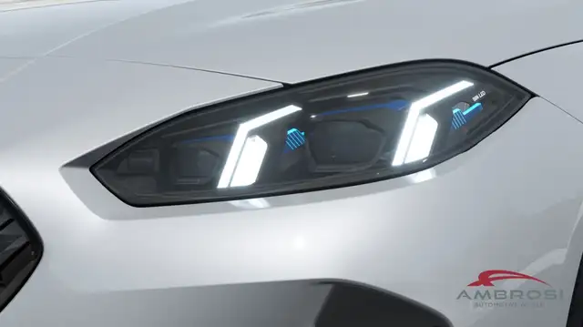 BMW 2 Series view 6