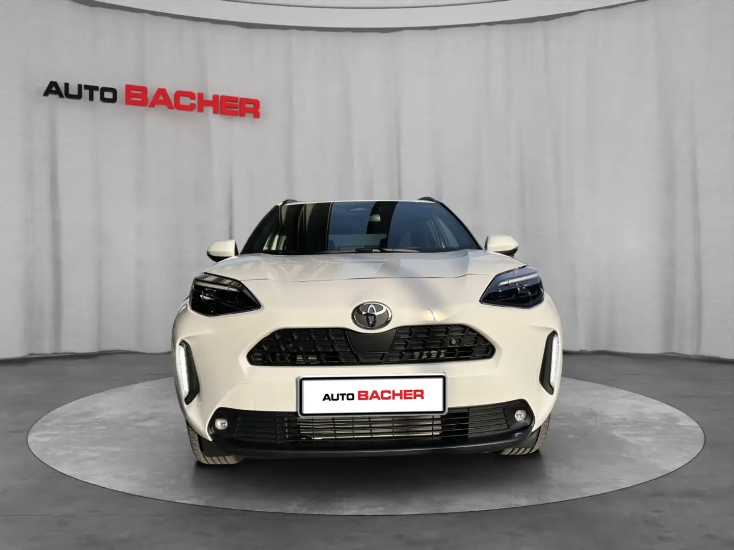 Toyota Yaris Cross 1,5 l Hybrid Active Drive Weiß - 2