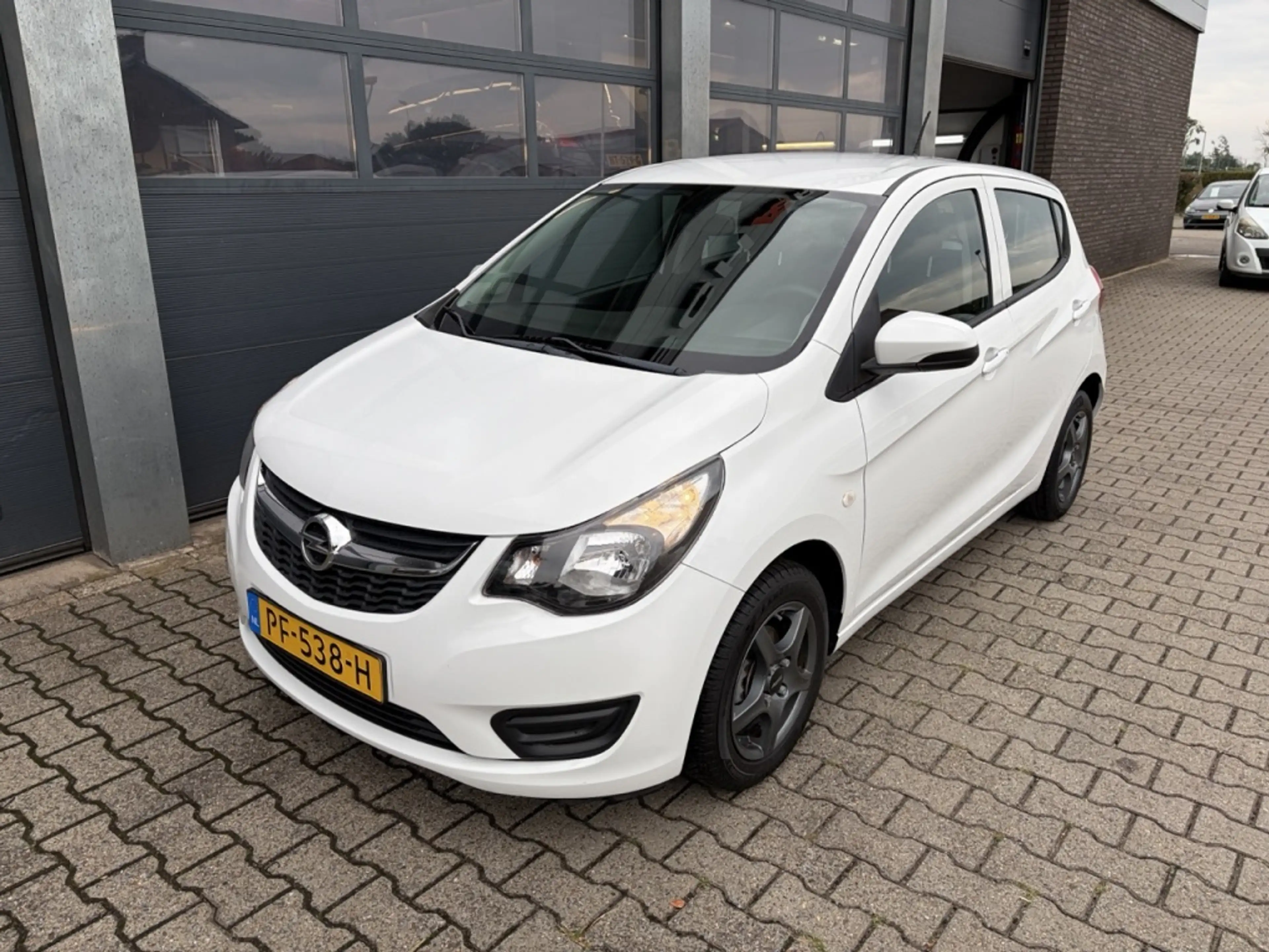 Opel Karl 1.0 ecoFLEX 75pk Edition — photo 9