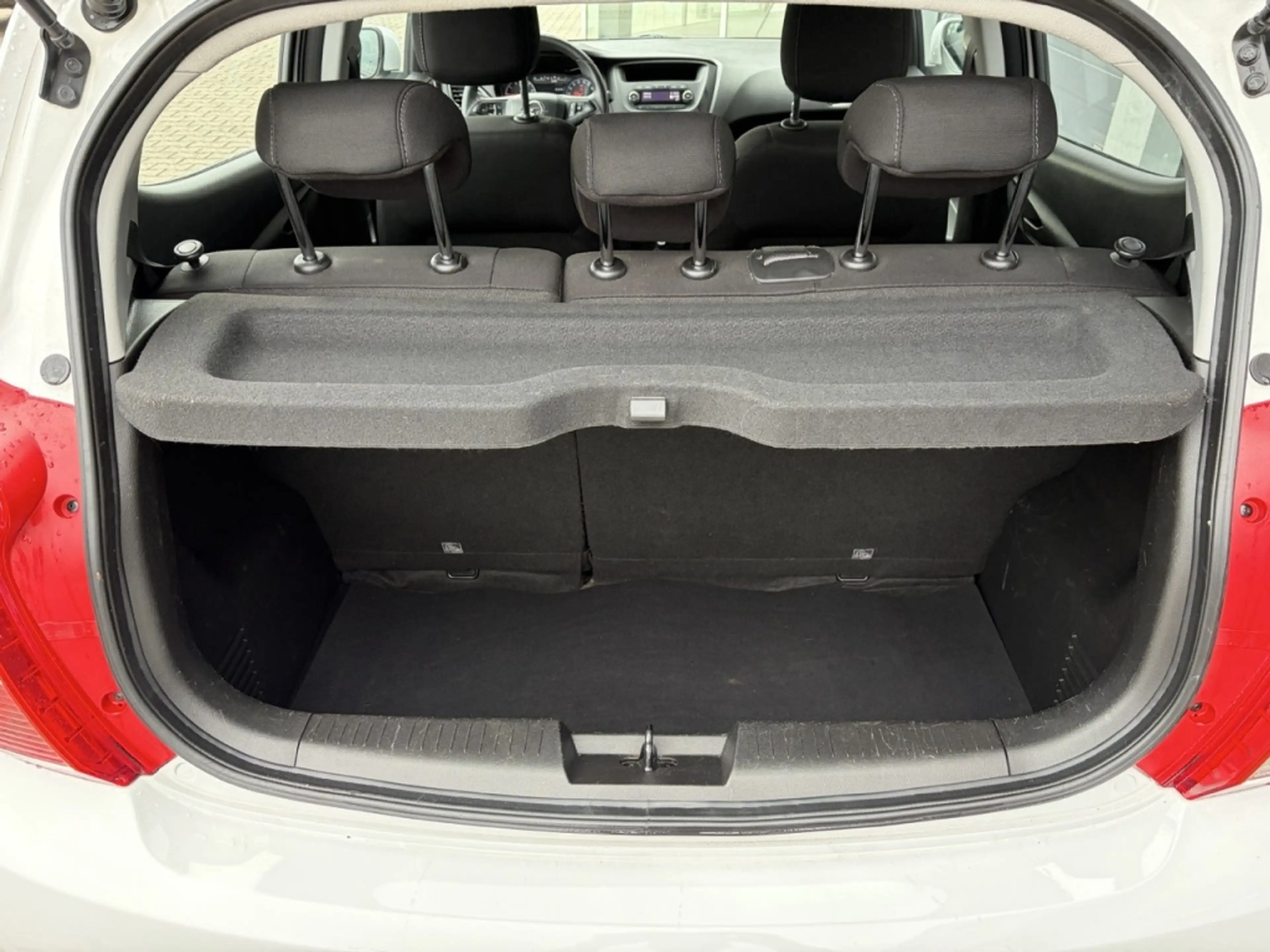 Opel Karl 1.0 ecoFLEX 75pk Edition — photo 14