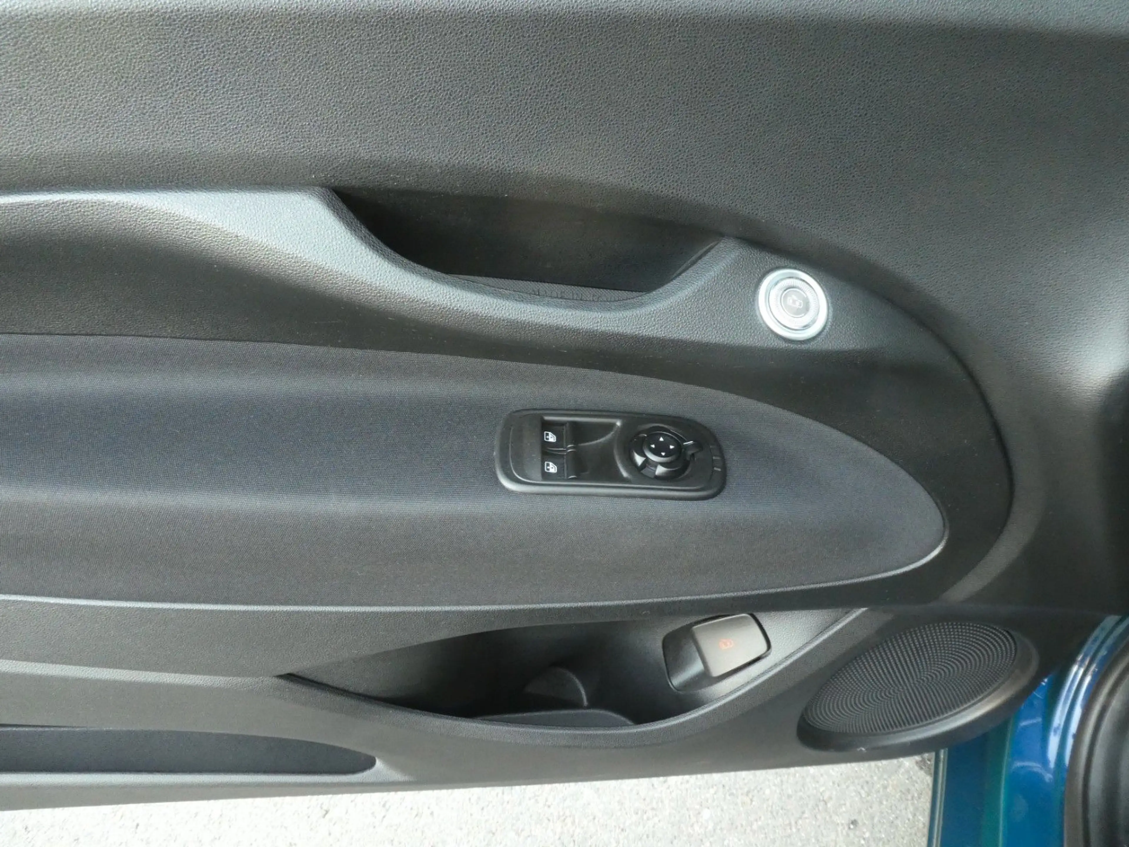 Fiat 500e 500 e Basis Klima, SHZ, PDC, Kamera — photo 9