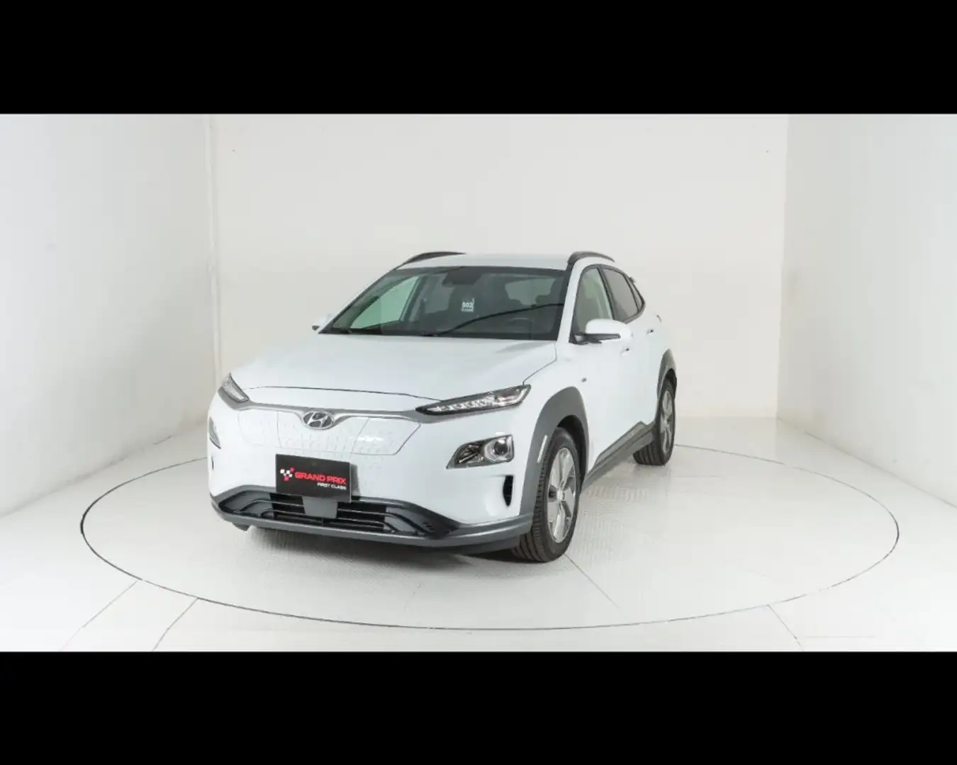 Hyundai KONA EV 64 kWh XPrime Bianco - 2