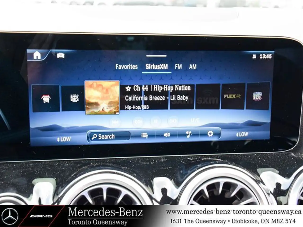Mercedes-Benz GLA photo Mercedes-Benz GLA
