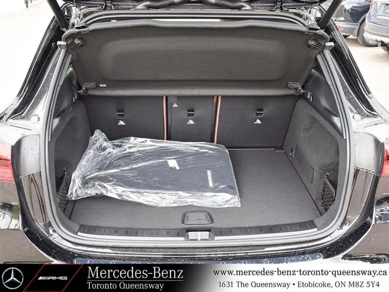 Mercedes-Benz GLA photo Mercedes-Benz GLA