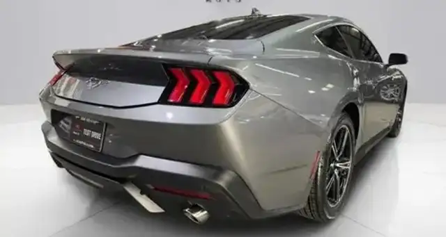 Ford Mustang 2025 Modell 2.3 Ecoboost Ansicht 7