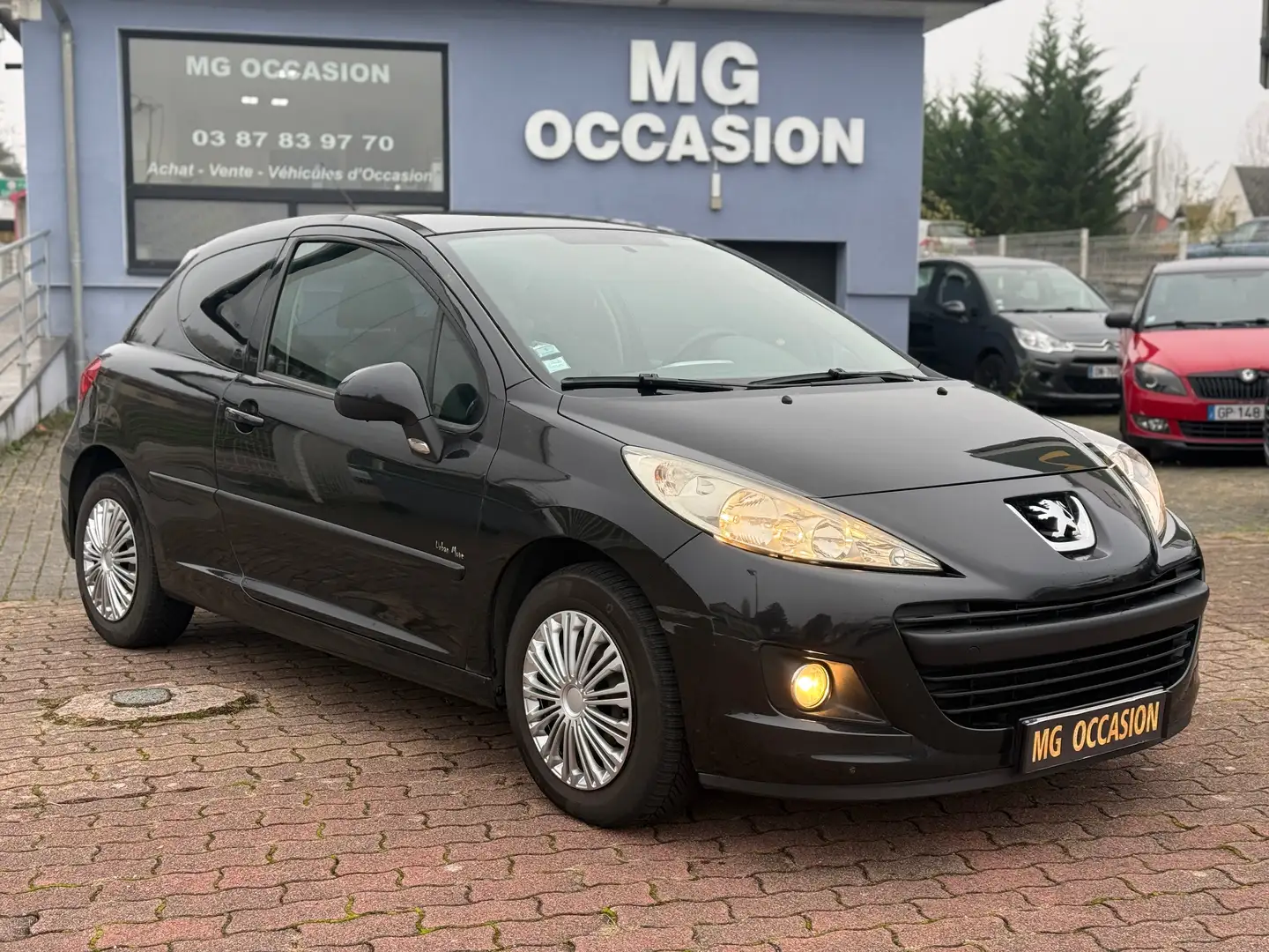 Peugeot 207 207 1.6 HDi 92ch FAP Premium Noir - 2