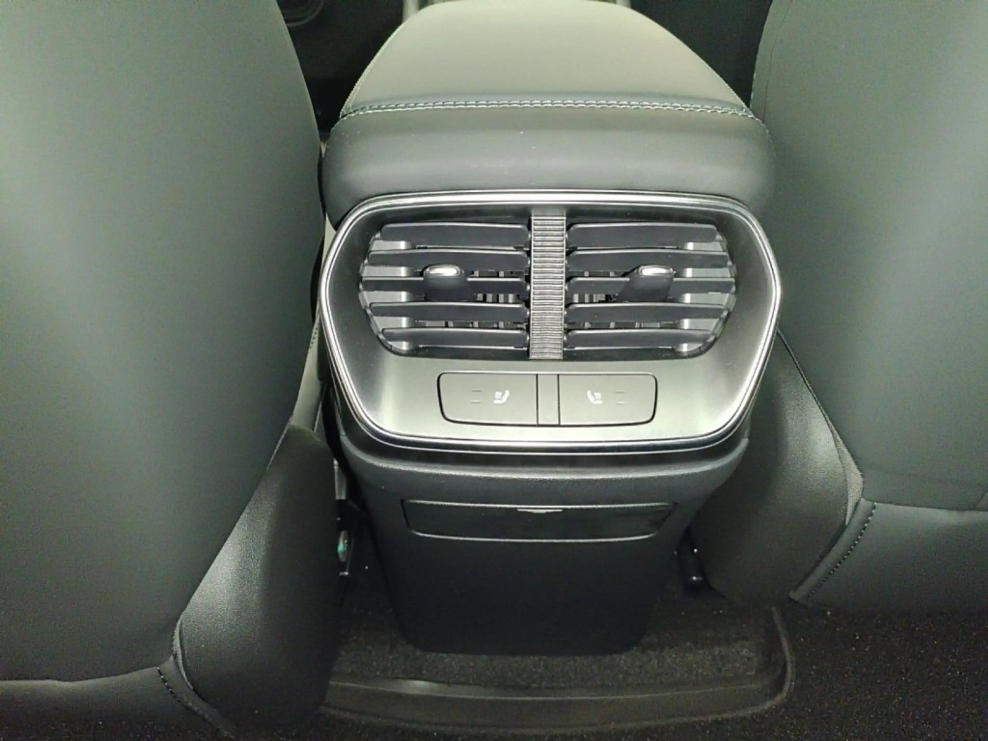 BYD Sealion 7 Excellence AWD — photo 11