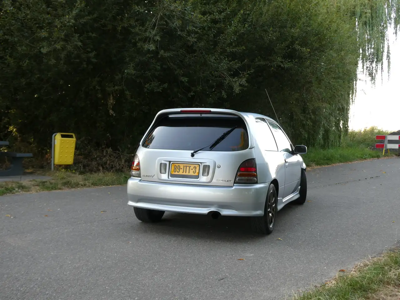 Toyota Starlet Glanza V, foto 8