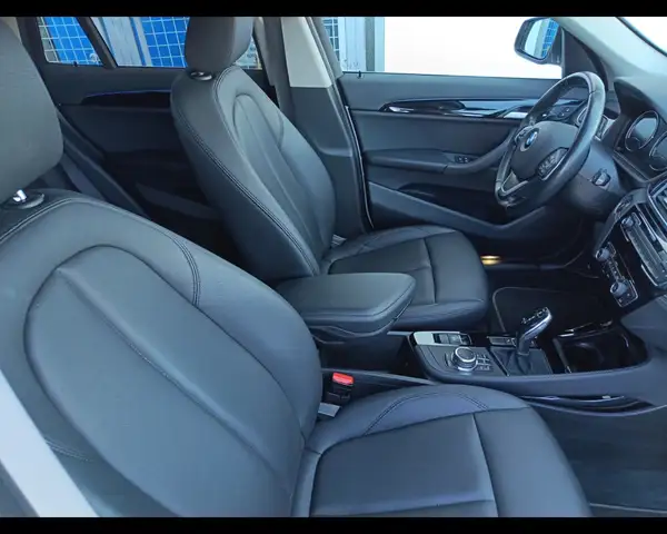 BMW X1 view 27