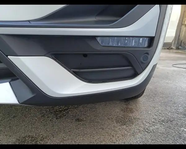 BMW X1 view 30