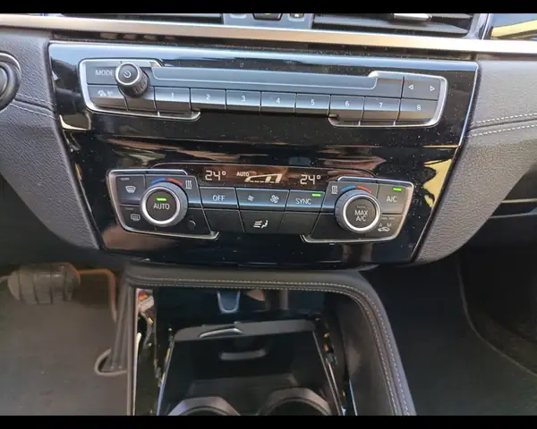 BMW X1 view 20